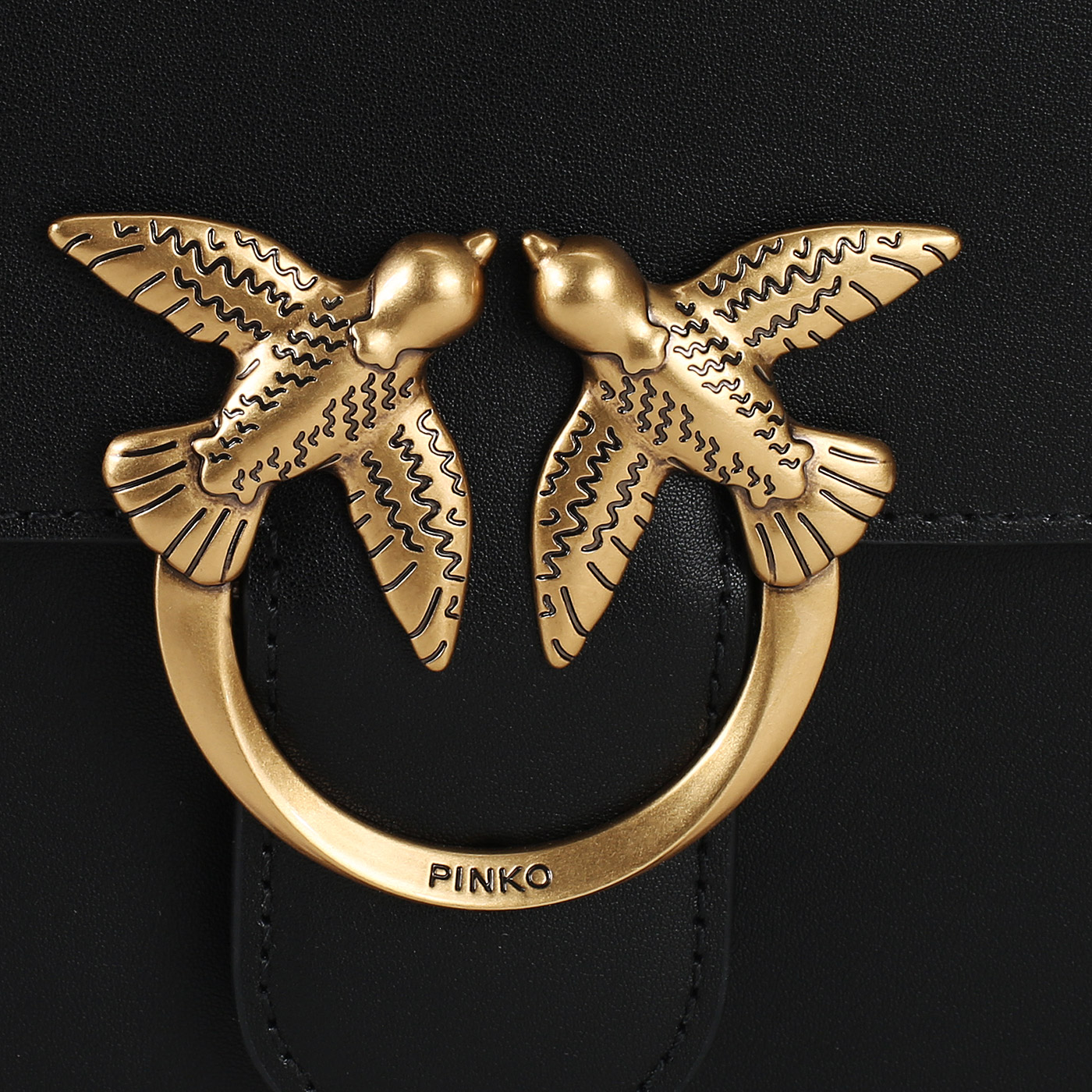 Кожаная сумка Pinko Love One