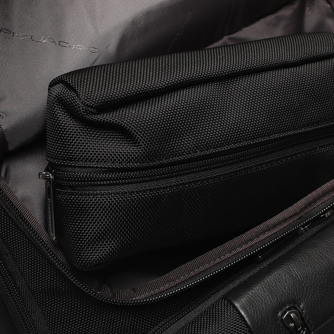 Дорожный рюкзак Piquadro Brief2