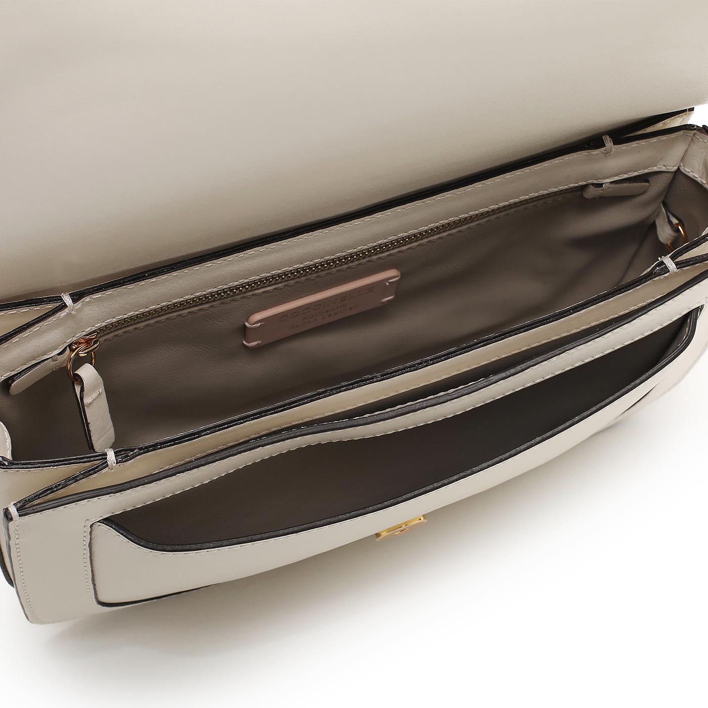 Кожаная сумка Coccinelle 