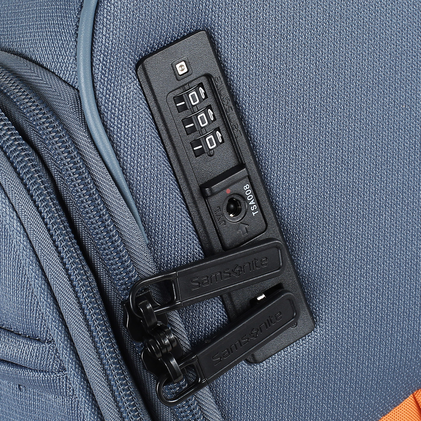 Чемодан средний M  Samsonite Vaycay