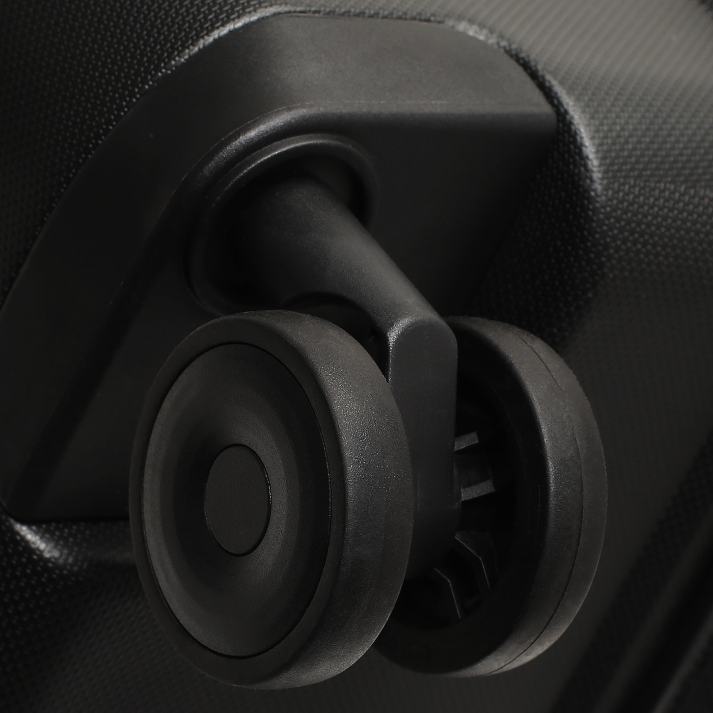 Чемодан большой L из полипропилена Eberhart Link