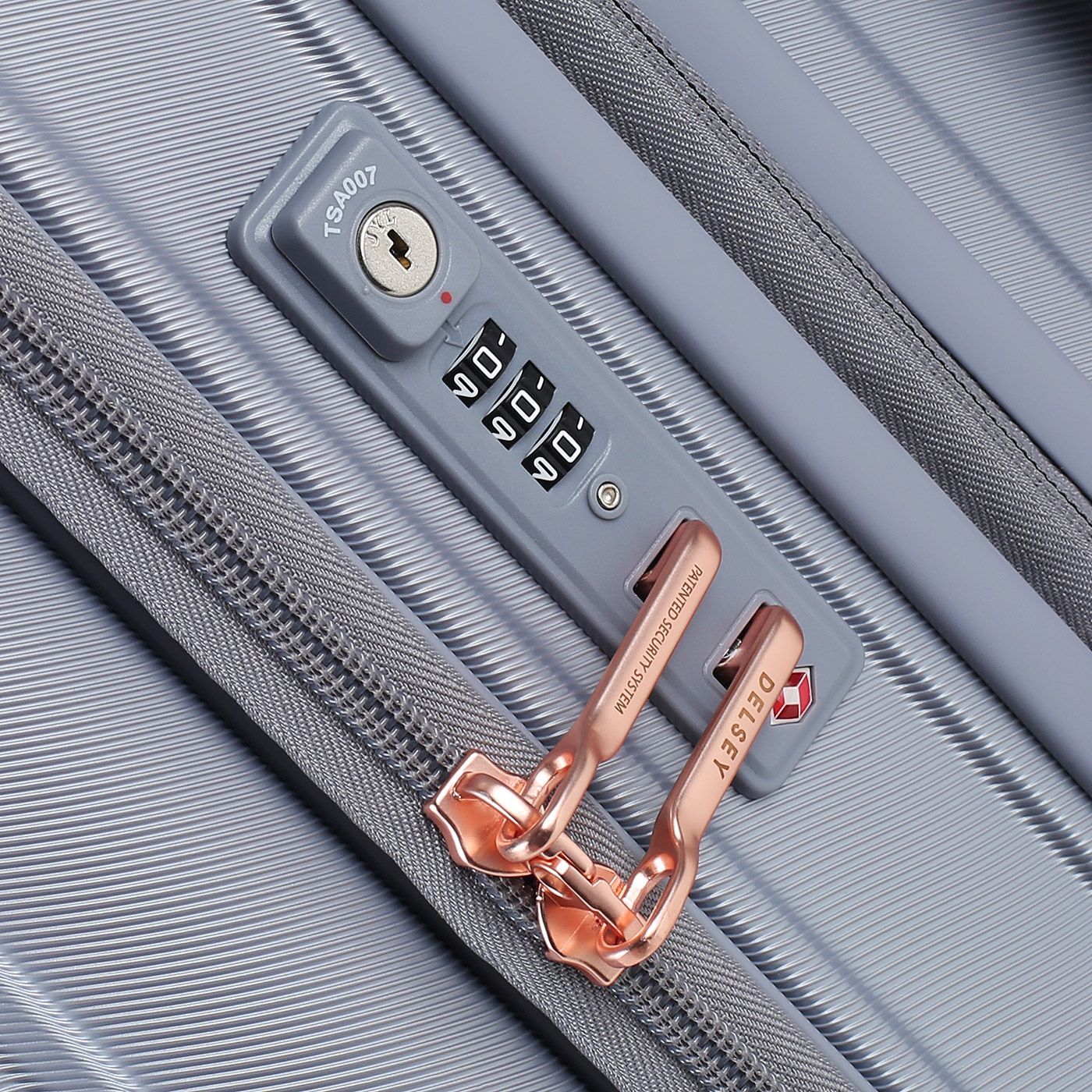 Чемодан большой L из поликарбоната Delsey Shadow 5.0